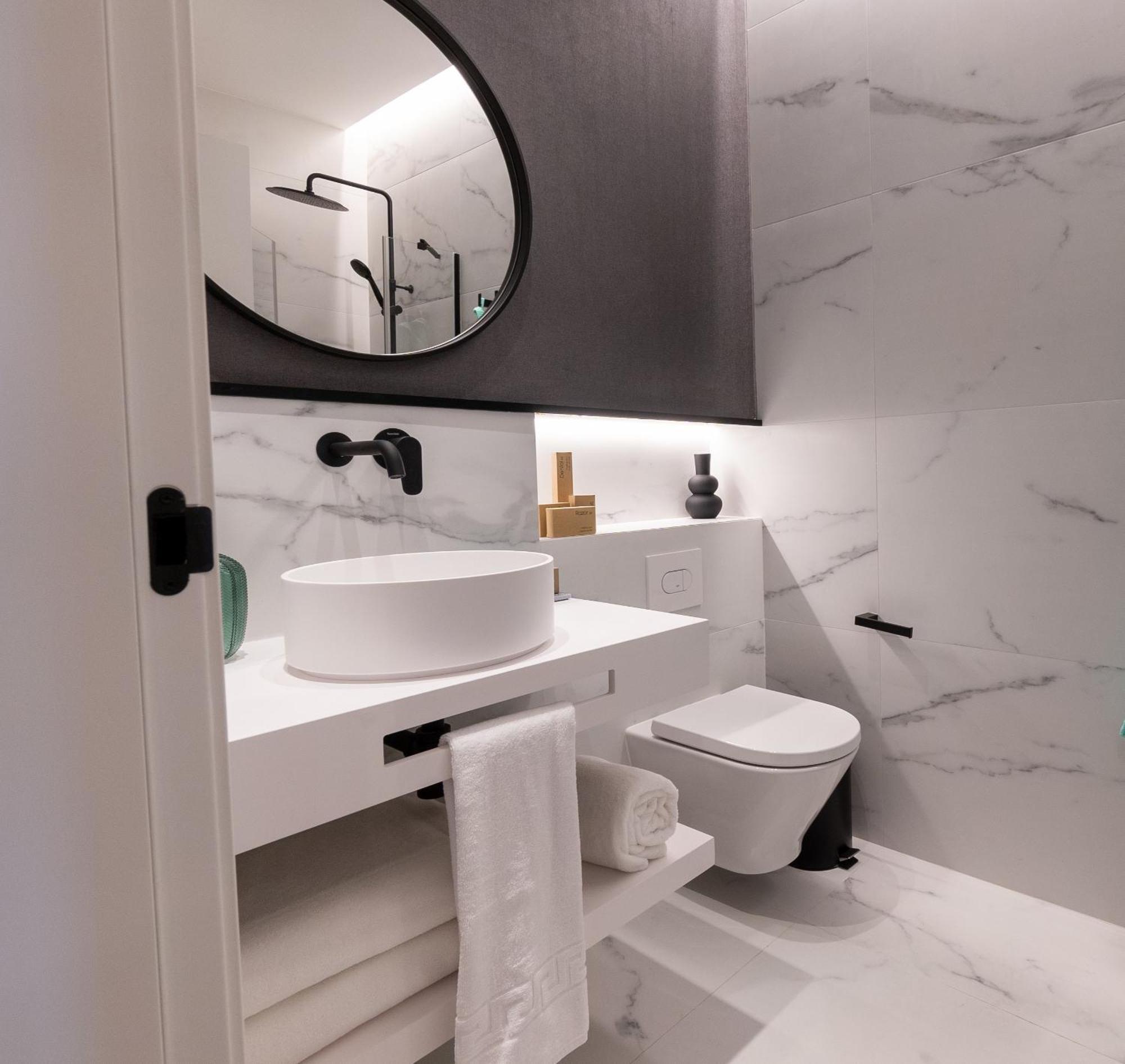 L&H Gran Via Valencia — Photos 3